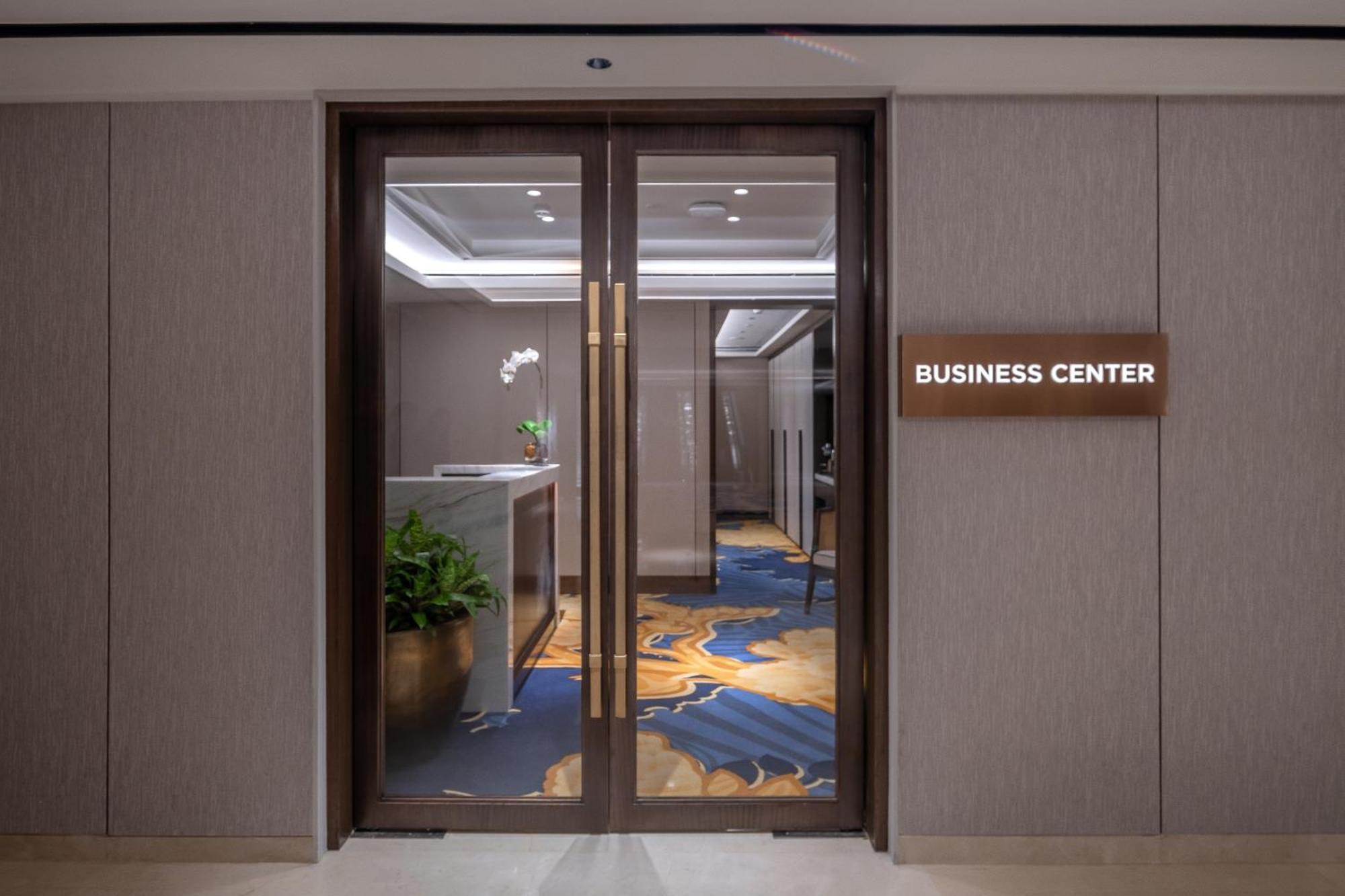 Solaire Resort North Кесон-Сіті Екстер'єр фото